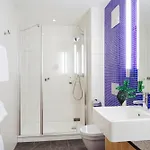 Global Hotel 3*