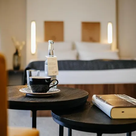Global Hotel 3*