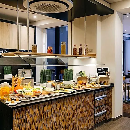 Global Hotell